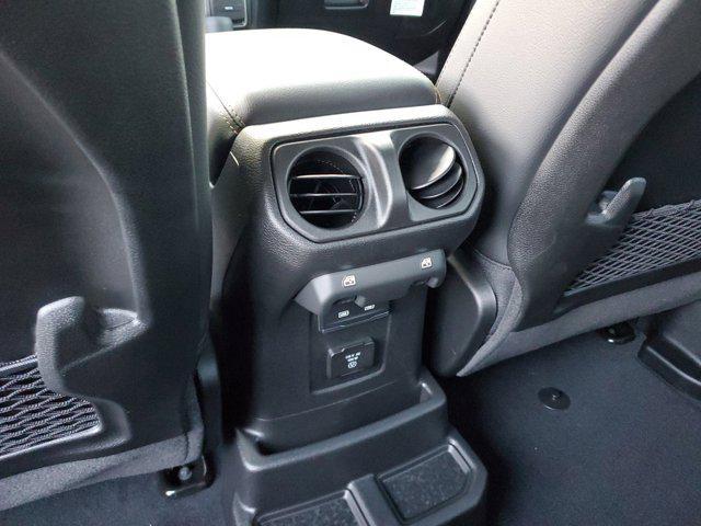 new 2025 Jeep Wrangler car, priced at $51,650