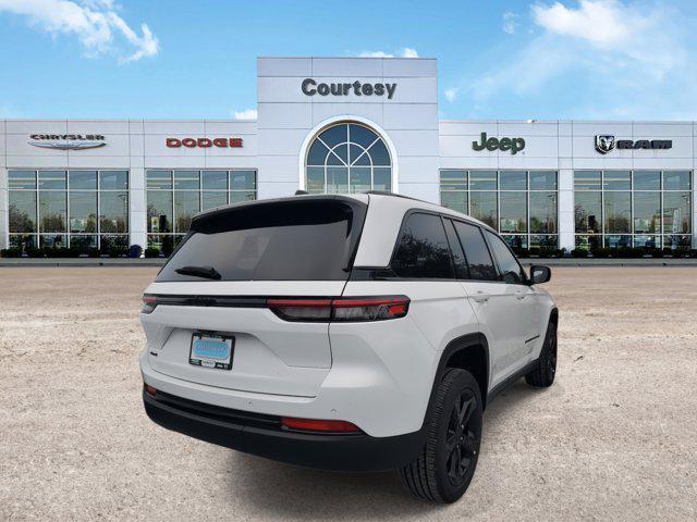 new 2025 Jeep Grand Cherokee car, priced at $40,580