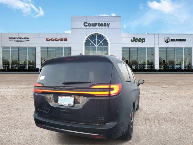 new 2025 Chrysler Pacifica car, priced at $48,215