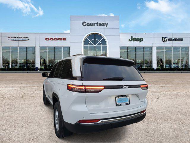 new 2025 Jeep Grand Cherokee car, priced at $31,205