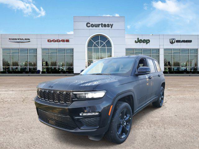 new 2025 Jeep Grand Cherokee car, priced at $45,610