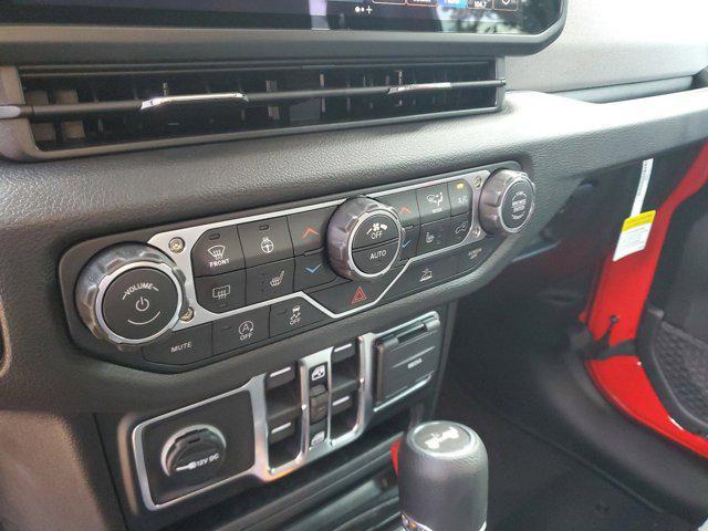 new 2026 Jeep Wrangler car, priced at $44,725