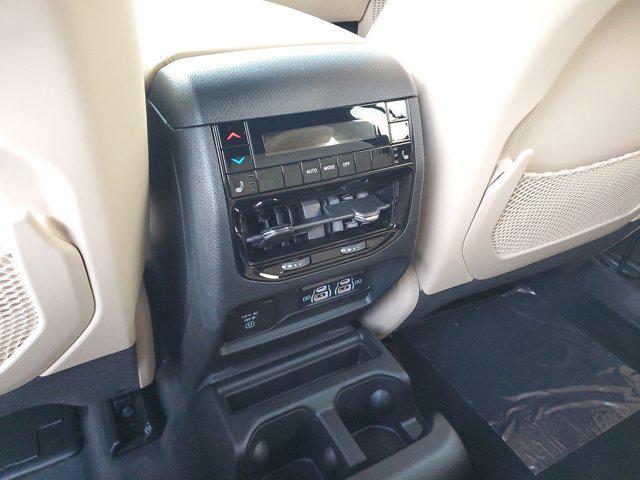 new 2025 Jeep Grand Cherokee L car, priced at $42,951
