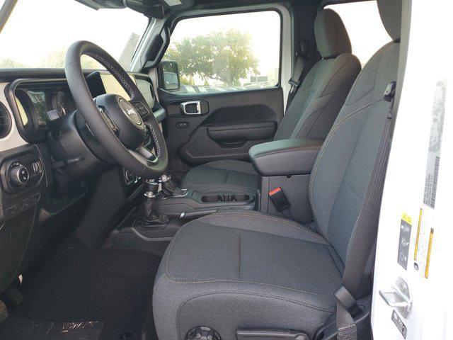 new 2025 Jeep Gladiator car, priced at $39,040