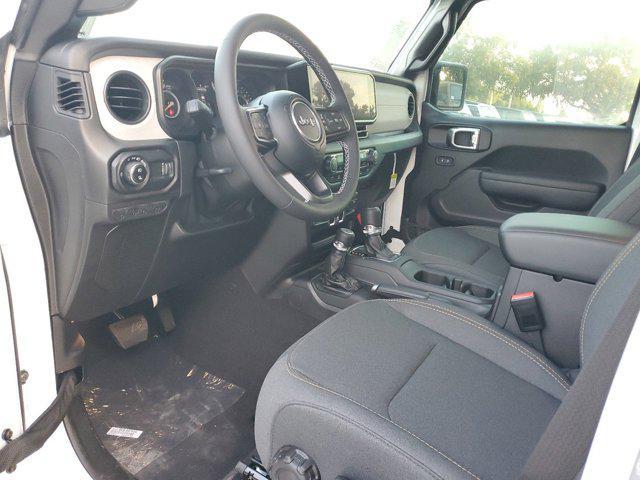 new 2025 Jeep Gladiator car, priced at $39,040