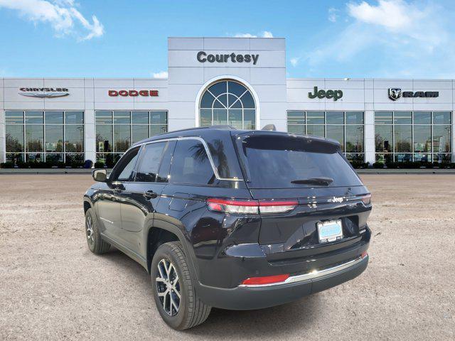 new 2025 Jeep Grand Cherokee car, priced at $43,680