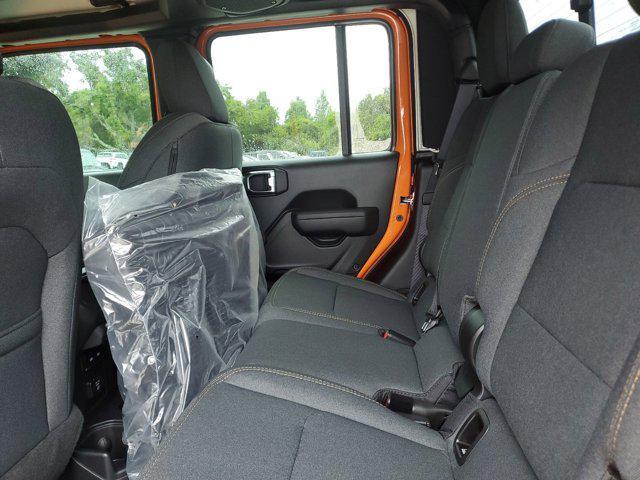 new 2025 Jeep Gladiator car, priced at $51,585