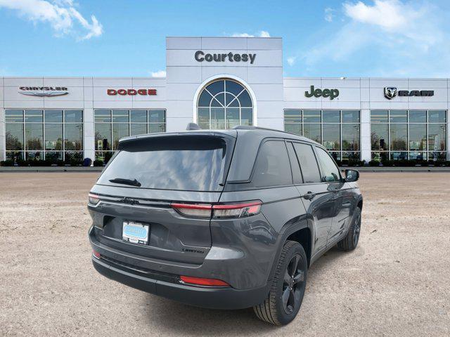 new 2025 Jeep Grand Cherokee car, priced at $45,610