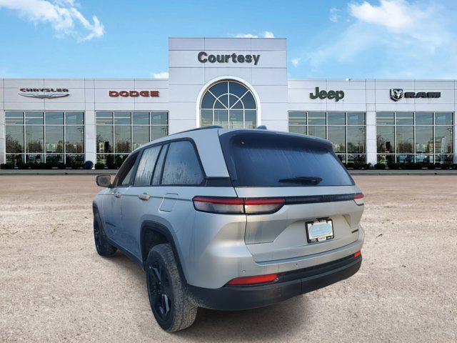 new 2025 Jeep Grand Cherokee car, priced at $45,610