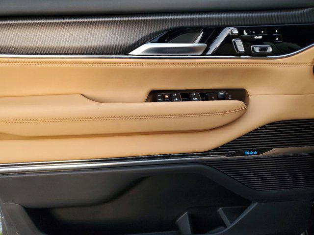 new 2025 Jeep Grand Wagoneer L car, priced at $117,925