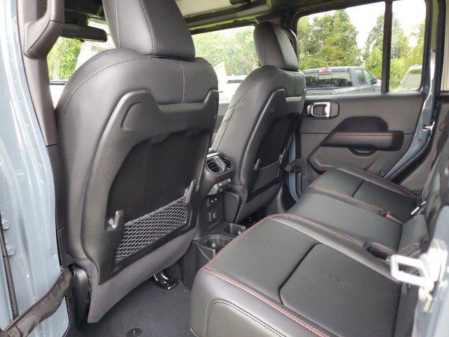 new 2025 Jeep Gladiator car, priced at $47,259