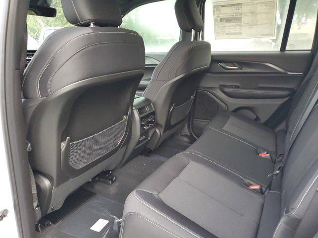 new 2025 Jeep Grand Cherokee car, priced at $31,105