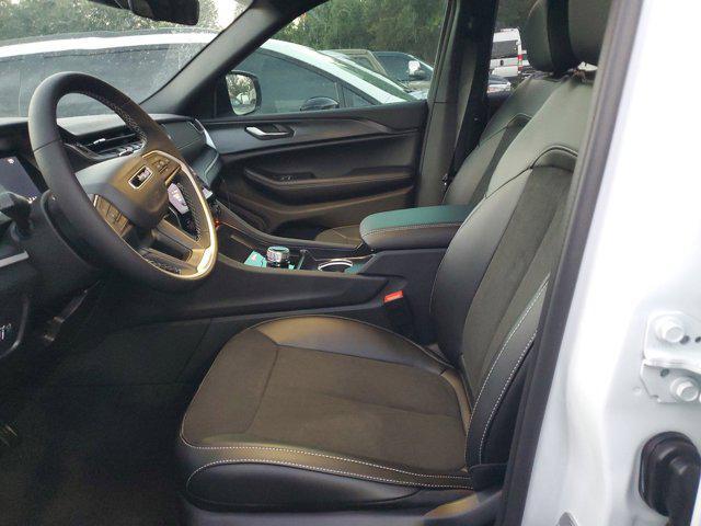 new 2025 Jeep Grand Cherokee L car, priced at $38,130