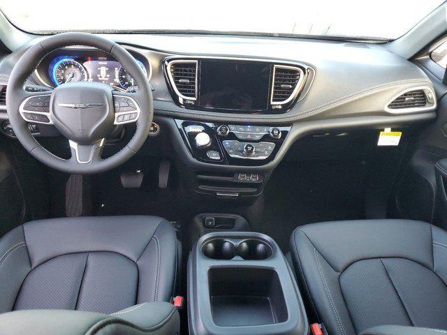 new 2025 Chrysler Pacifica car, priced at $42,220