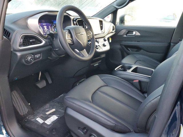 new 2025 Chrysler Pacifica car, priced at $42,220