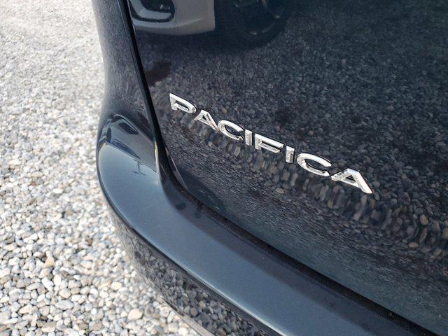 new 2025 Chrysler Pacifica car, priced at $42,220