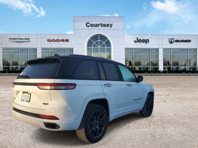 new 2025 Jeep Grand Cherokee car, priced at $60,885