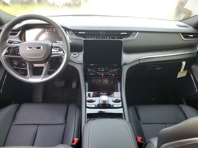 new 2025 Jeep Grand Cherokee car, priced at $54,520