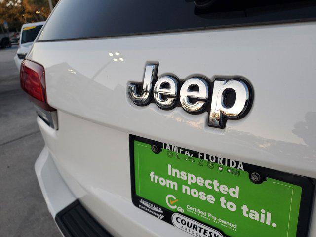 used 2022 Jeep Grand Cherokee car, priced at $22,991