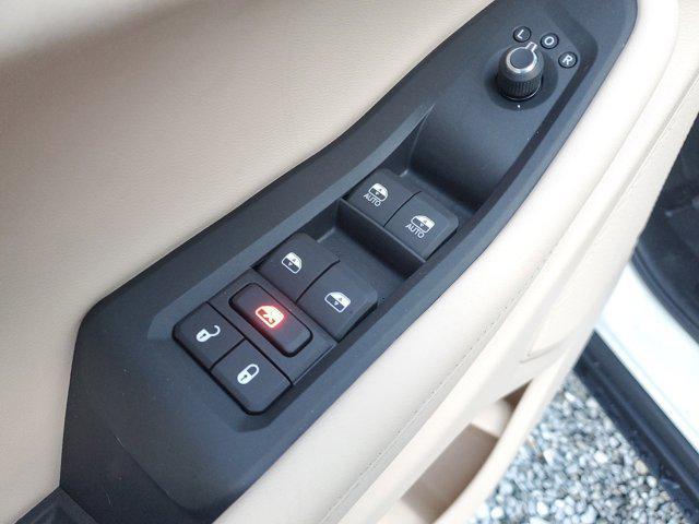 new 2025 Jeep Grand Cherokee car, priced at $36,150