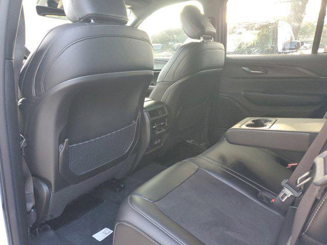 new 2025 Jeep Grand Cherokee car, priced at $35,135