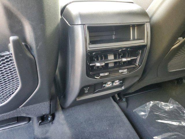 new 2025 Jeep Grand Cherokee car, priced at $35,135