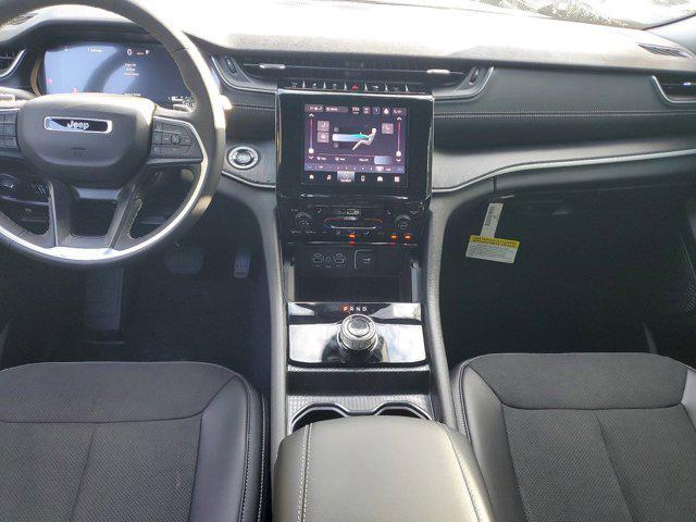 new 2025 Jeep Grand Cherokee car, priced at $35,135