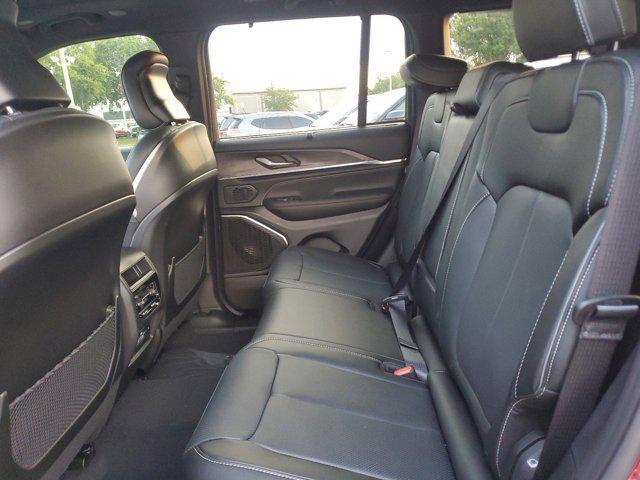 new 2025 Jeep Grand Cherokee car, priced at $55,115