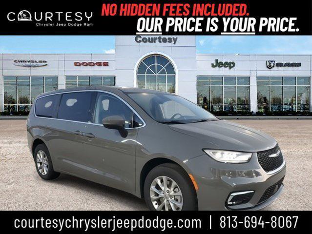 used 2023 Chrysler Pacifica car, priced at $40,991