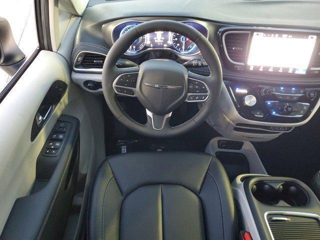 used 2023 Chrysler Pacifica car, priced at $33,771