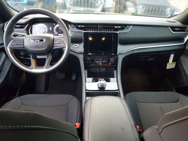 new 2025 Jeep Grand Cherokee L car, priced at $33,375