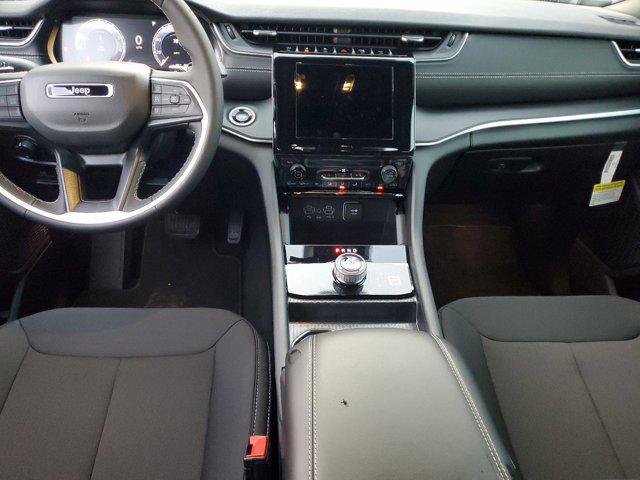 new 2025 Jeep Grand Cherokee L car, priced at $33,375