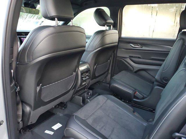 new 2025 Jeep Grand Cherokee L car, priced at $41,375