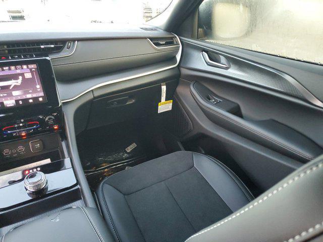 new 2025 Jeep Grand Cherokee L car, priced at $41,375