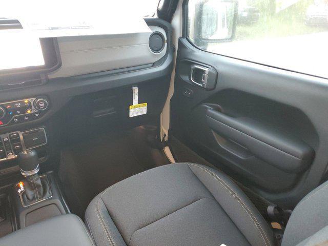 new 2025 Jeep Wrangler car, priced at $42,675