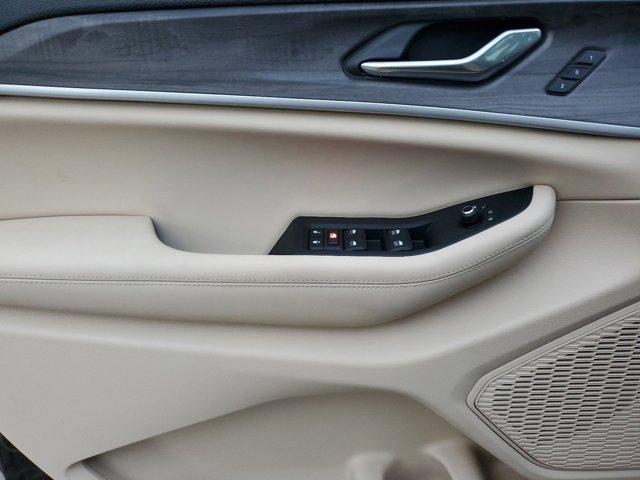 new 2025 Jeep Grand Cherokee car, priced at $44,810