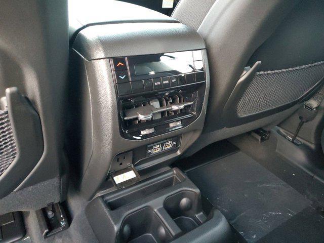 new 2025 Jeep Grand Cherokee L car, priced at $40,370