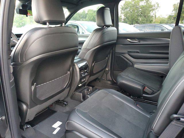new 2025 Jeep Grand Cherokee L car, priced at $40,370