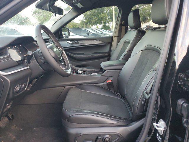 new 2025 Jeep Grand Cherokee L car, priced at $40,370