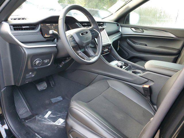 new 2025 Jeep Grand Cherokee L car, priced at $40,370