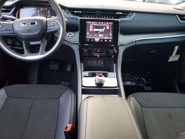new 2025 Jeep Grand Cherokee L car, priced at $40,370