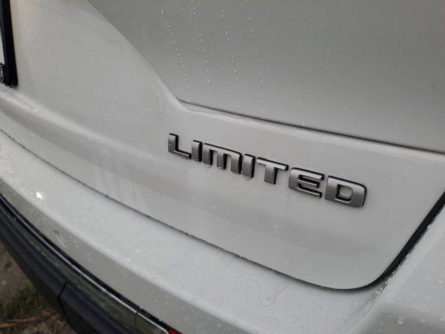 new 2025 Jeep Grand Cherokee car, priced at $39,770