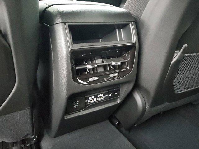 new 2025 Jeep Grand Cherokee car, priced at $39,770
