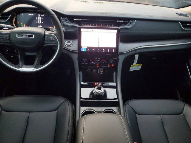 new 2025 Jeep Grand Cherokee car, priced at $45,810