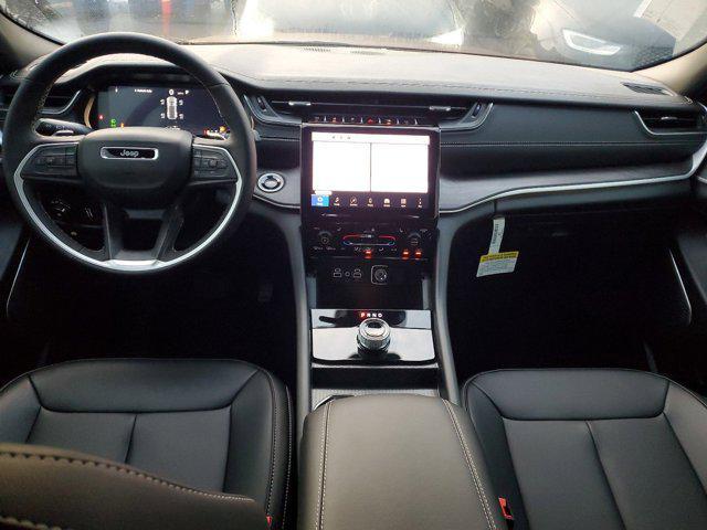 new 2025 Jeep Grand Cherokee car, priced at $45,810