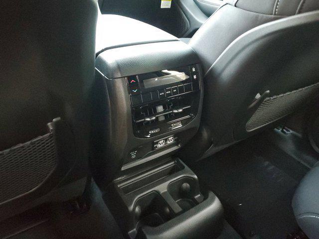 new 2025 Jeep Grand Cherokee L car, priced at $35,670