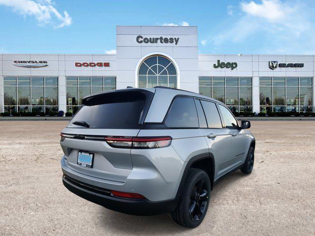 new 2025 Jeep Grand Cherokee car, priced at $41,175