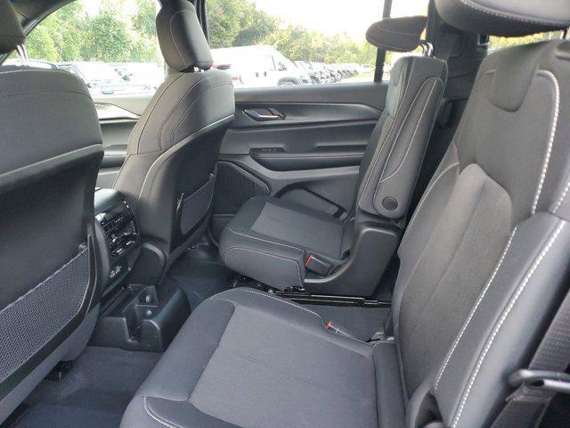new 2025 Jeep Grand Cherokee L car, priced at $36,370