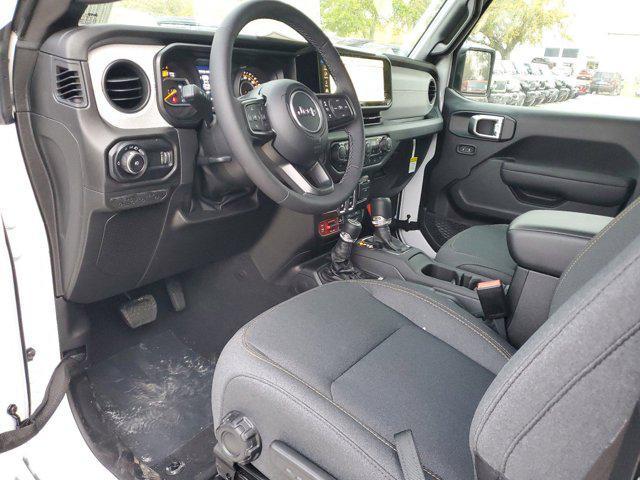 new 2025 Jeep Wrangler car, priced at $41,080