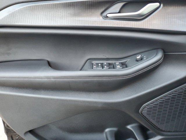 new 2025 Jeep Grand Cherokee car, priced at $32,999